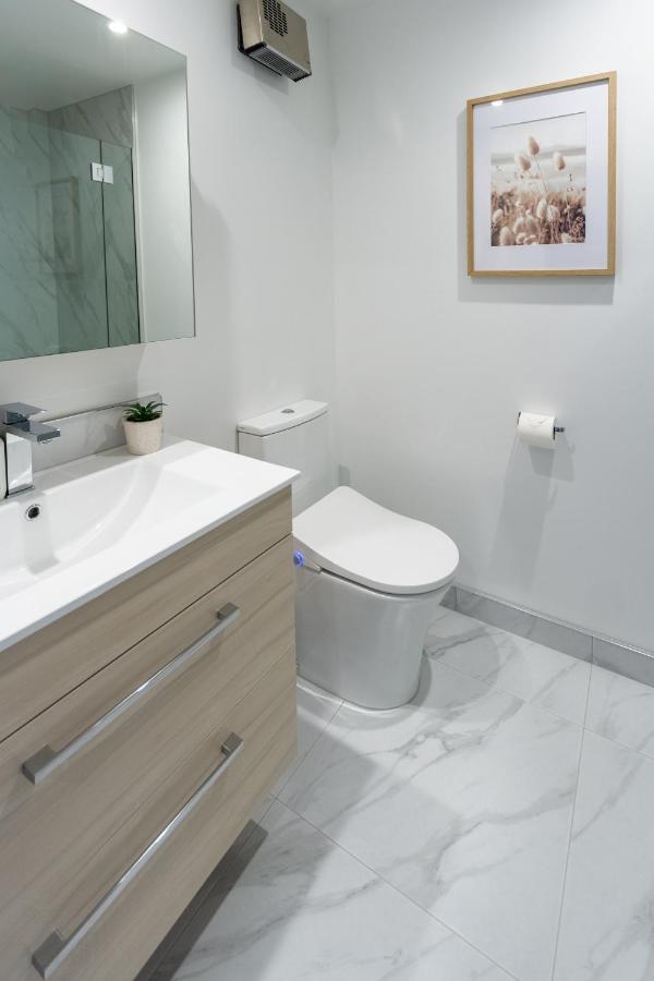 Central Sunny Perch 2 Bed 1 Bath Apartman Christchurch Kültér fotó