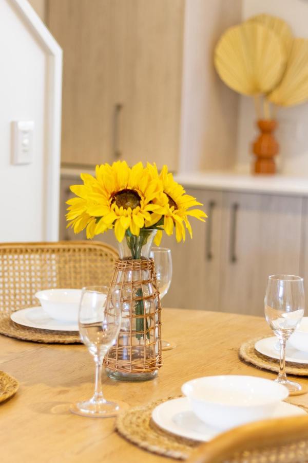 Central Sunny Perch 2 Bed 1 Bath Apartman Christchurch Kültér fotó