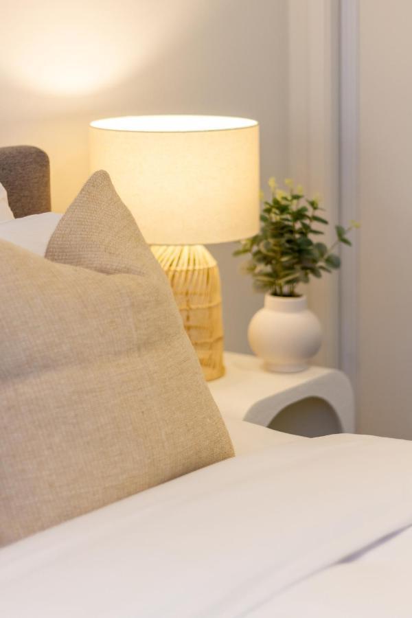 Central Sunny Perch 2 Bed 1 Bath Apartman Christchurch Kültér fotó
