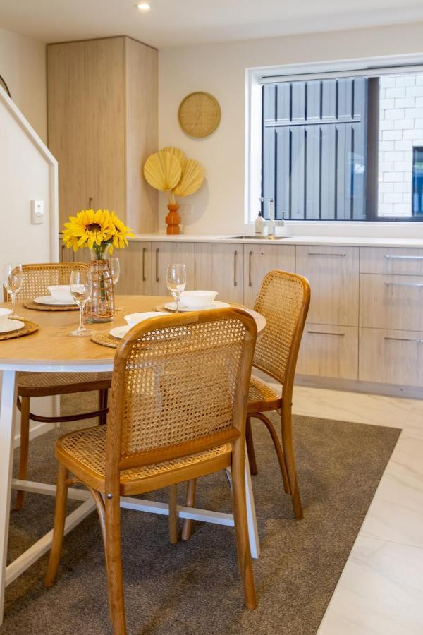 Central Sunny Perch 2 Bed 1 Bath Apartman Christchurch Kültér fotó